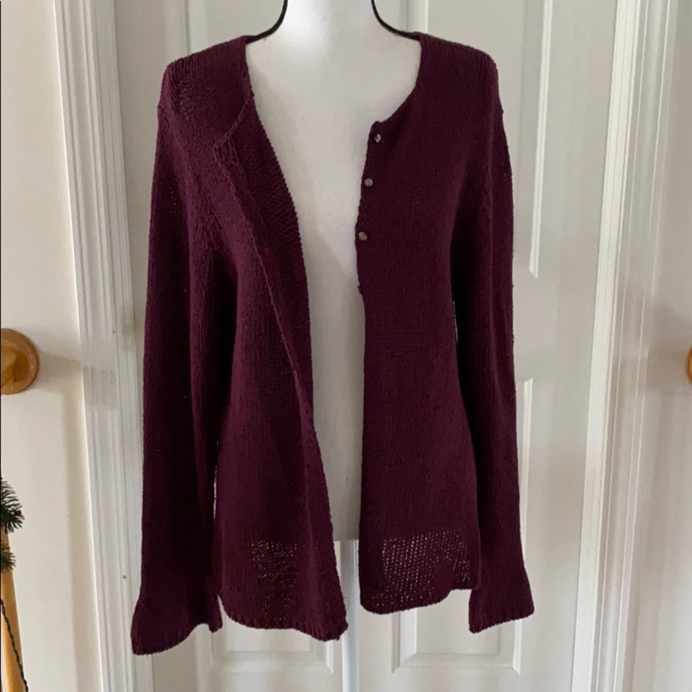 05:11 - J.Jill Silk & Cotton 1/2 button down Cardigan - Picture 10 of 11